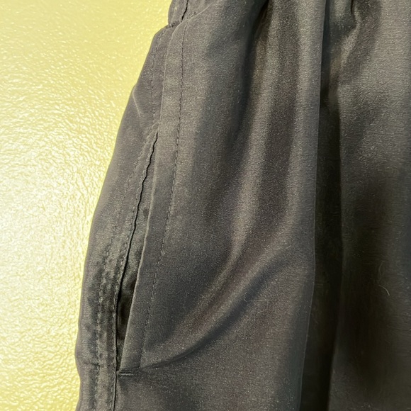 OP. Men’s size Med. (32-34) Navy Blue w/elastic waist Swim Trunks - Picture 2 of 11